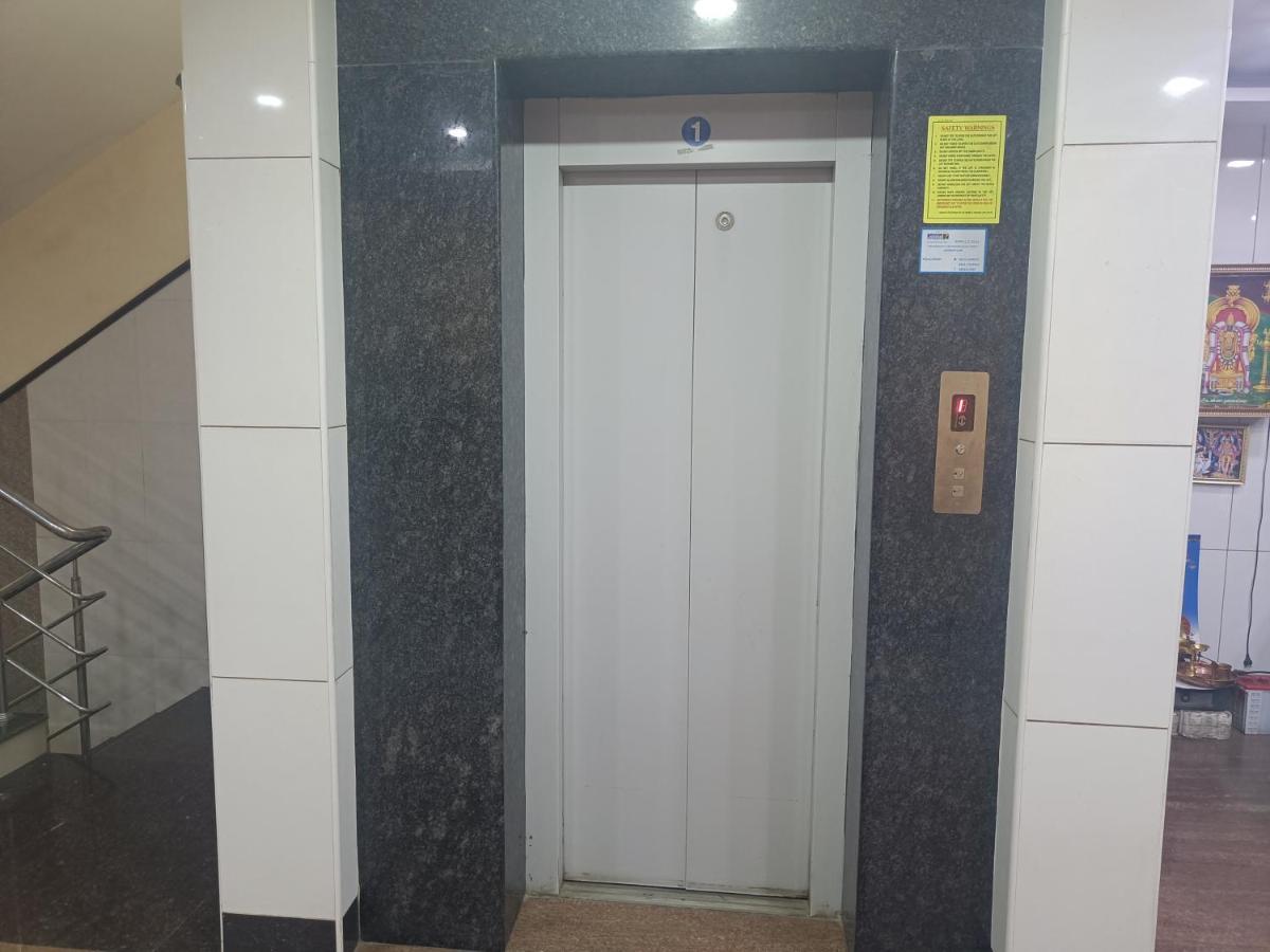 Hotel Arunachala Пондичерри Экстерьер фото