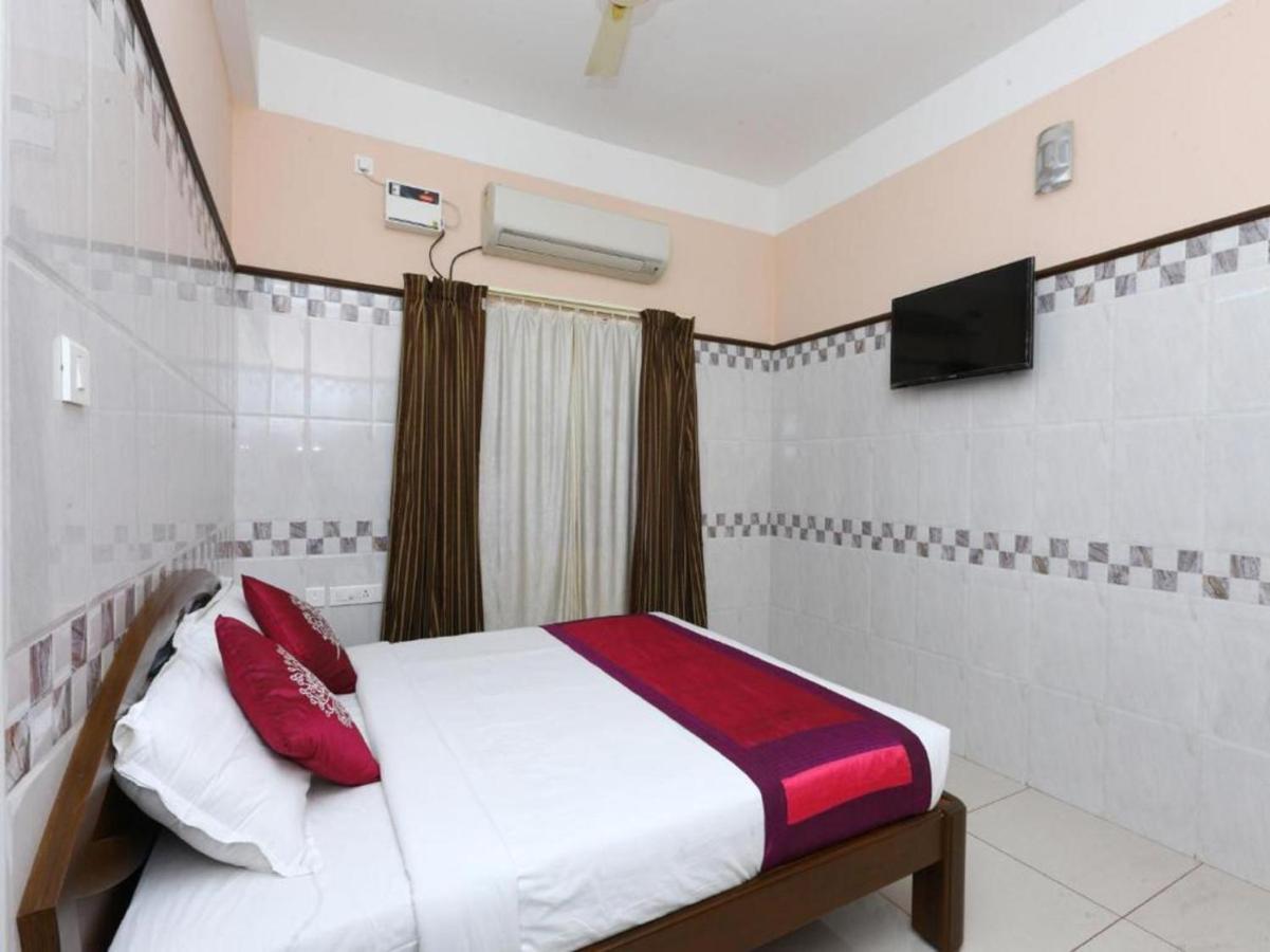 Hotel Arunachala Пондичерри Экстерьер фото