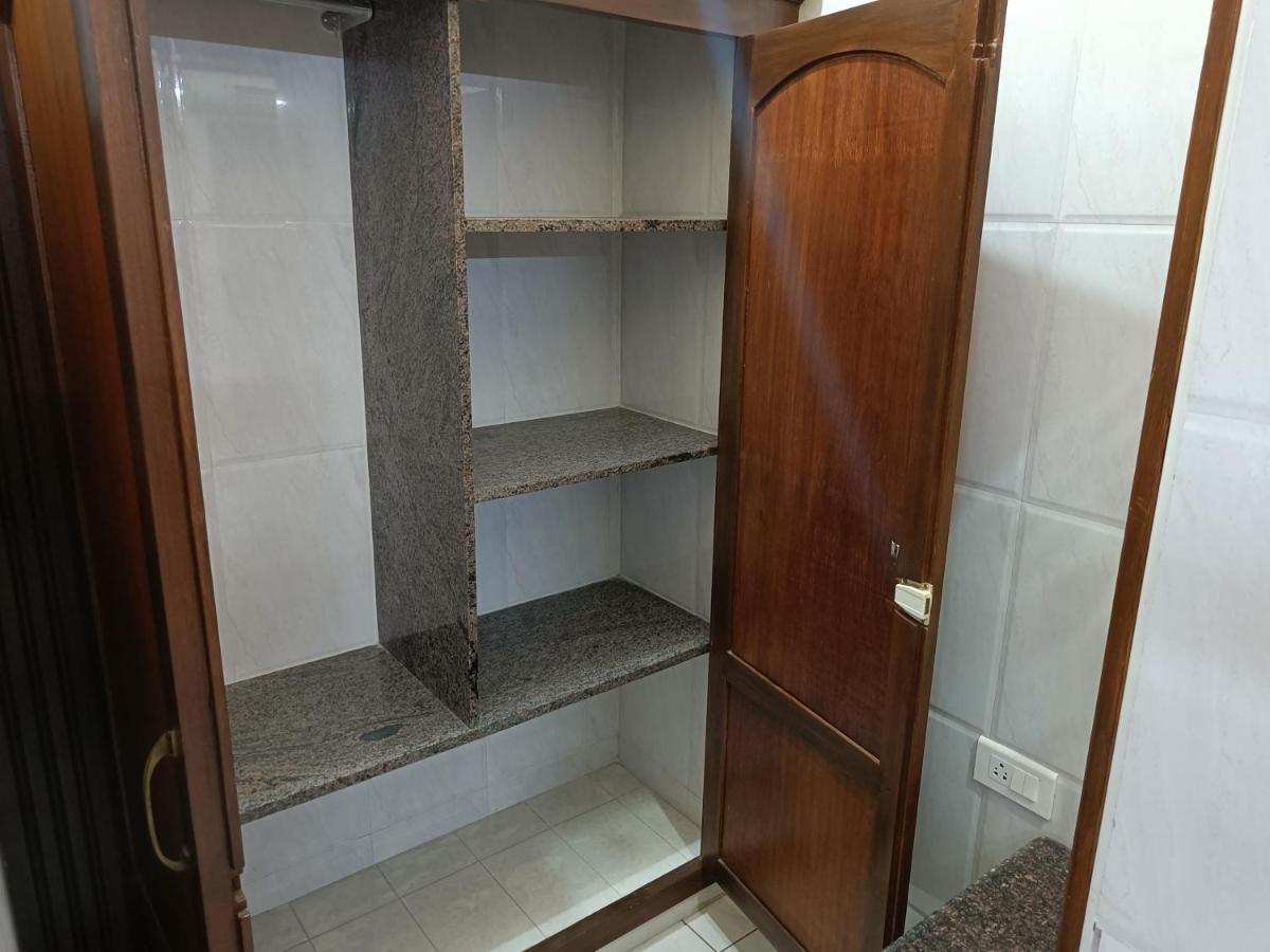 Hotel Arunachala Пондичерри Экстерьер фото